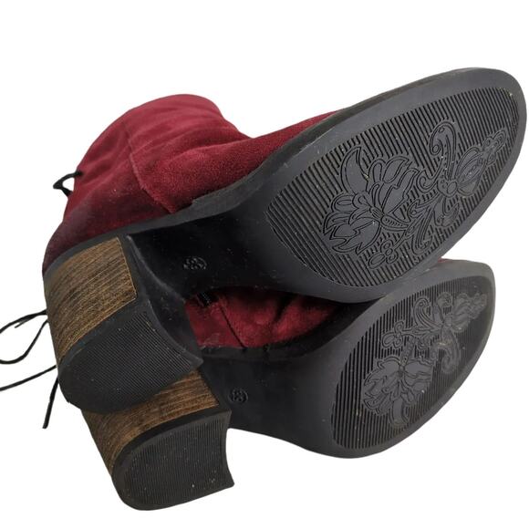 Bos & Co Barlow Women's 8-8.5 Red Suede 3" Heel Ankle Boots Back Tie, Side Zip - Picture 6 of 9